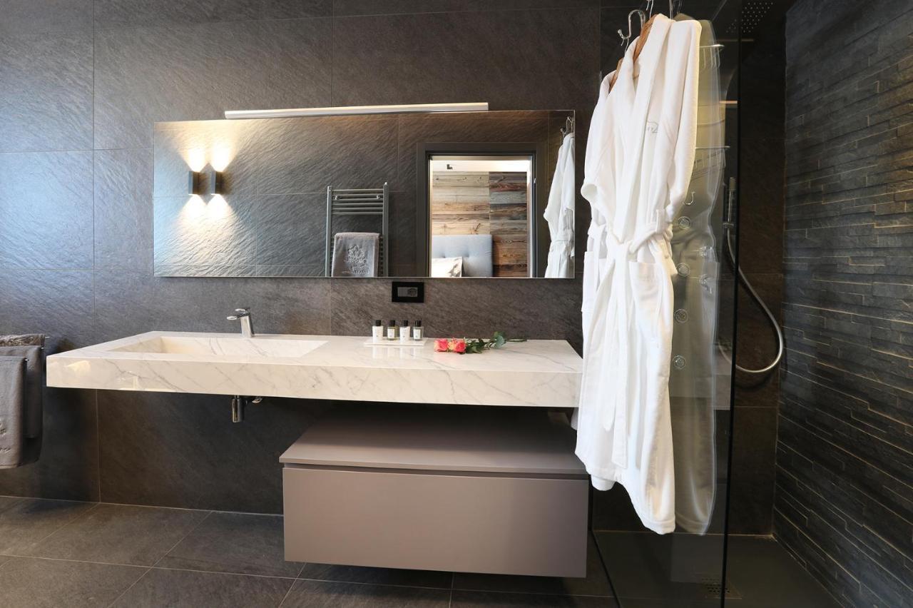 Chalet Blanc Cervinia Bed and Breakfast Breuil-Cervinia Exterior foto